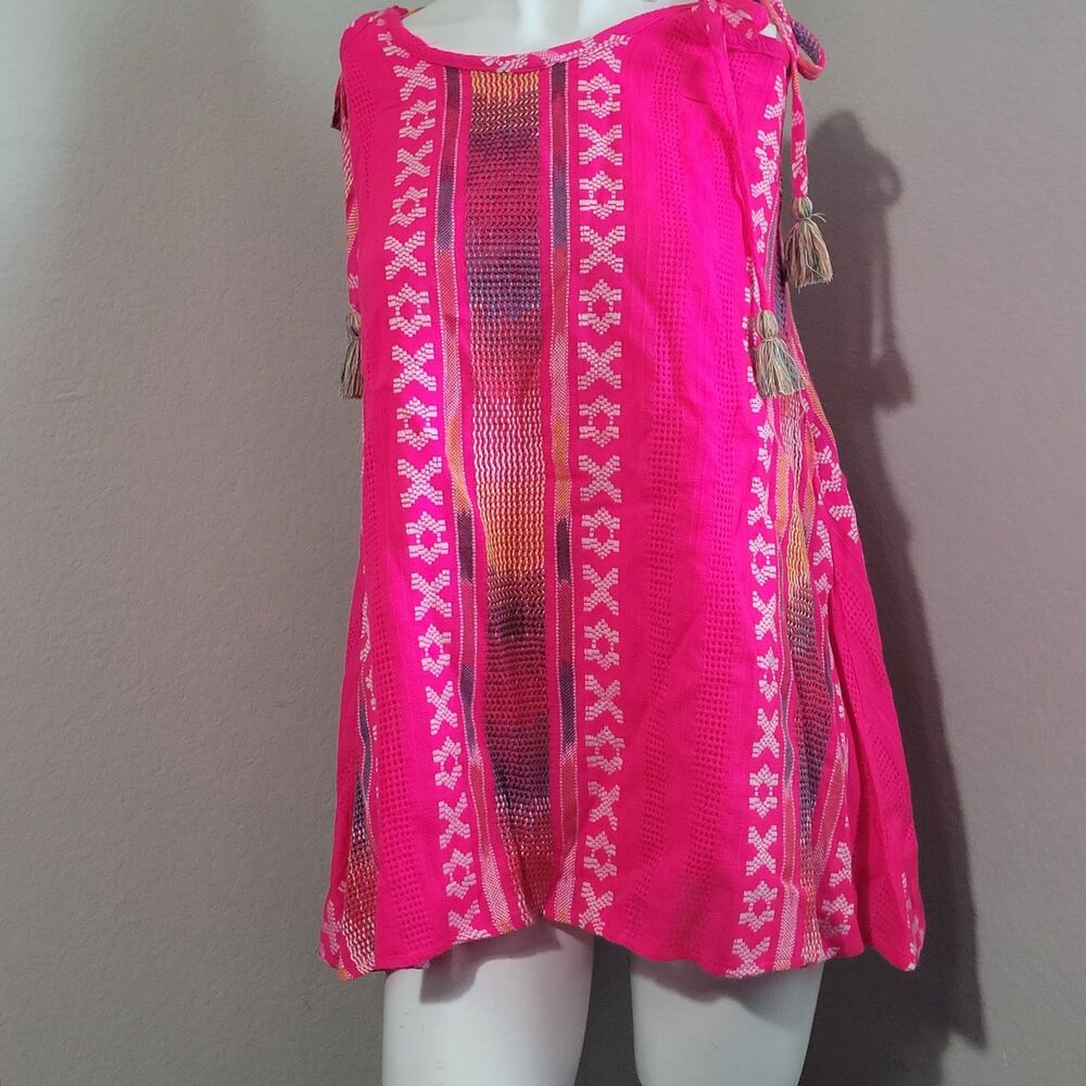 Judith March Small tank blouse tunic bright pink knit tassel bohemian boho